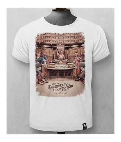 CAMISETA DIRTY VELVET DEMOCRACY IN ACTION 