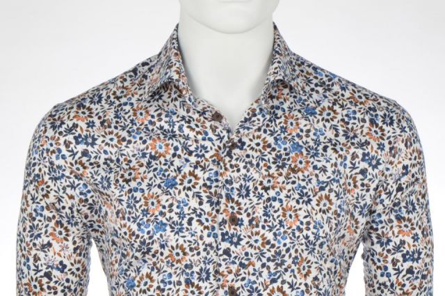 CAMISA EDEN VALLEY CON FLORES